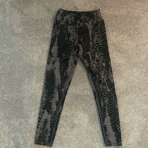 Black and grey leggings